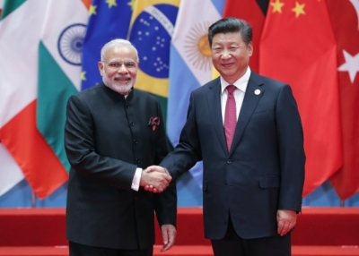 Chinese President Xi Jinping (right) shakes hands with Indian Prime Minister Narendra Modi to the G20 Summit on September 4, 2016 in Hangzhou, China. (Lintao Zhang/Getty Images)