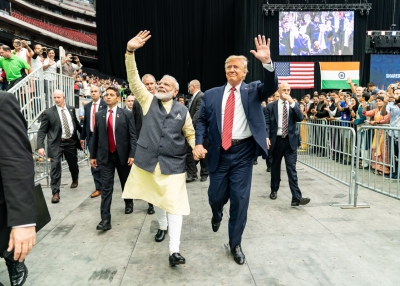 Trump Modi Texas