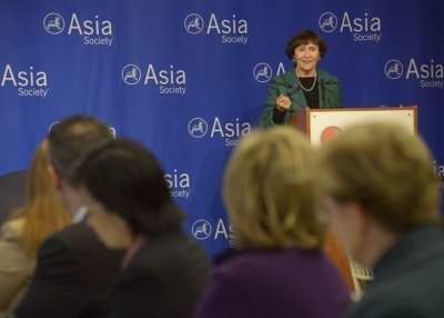 Caroline Atkinson, President Obama's top adviser on international economics, speaks at Asia Society New York on February 27, 2014. (Elsa Ruiz/Asia Society)