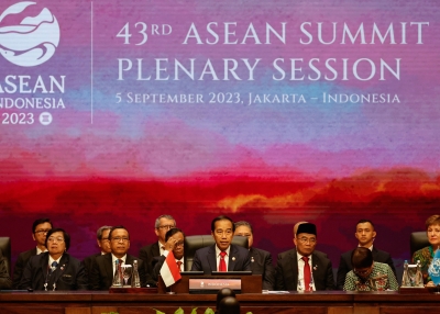 ASEAN SUMMIT