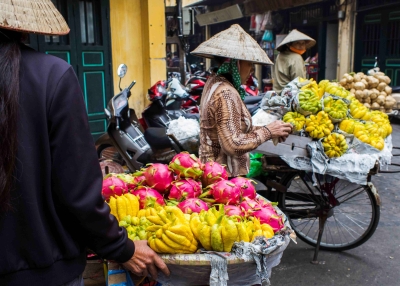 Fruit vendors Vietnam