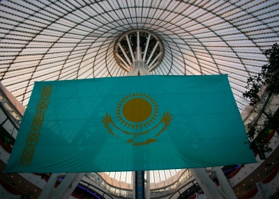 kazakhstan flag-uladzislau-petrushkevich-unsplash